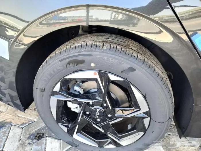 كيا K5 ستاندر مطور أسعارنا غير مع عازل حرارى مجانى 10