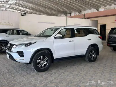 تويوتا فروتشنر 2023 VX - سلندر 6 2