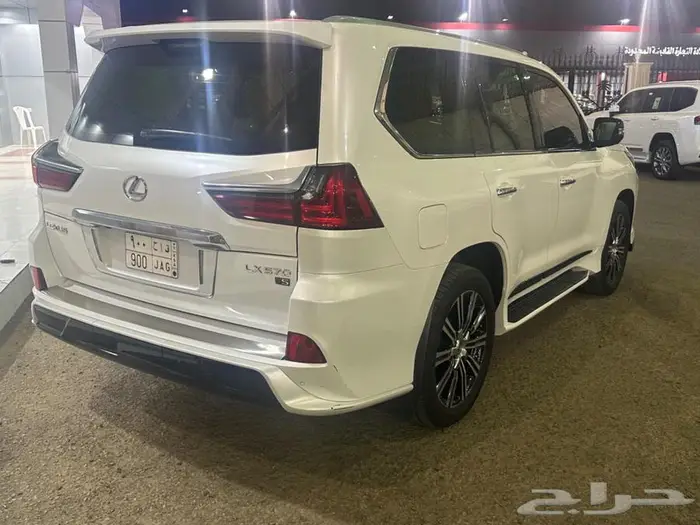 جيب لكزس LX 570 موديل 2021 سعودي 5