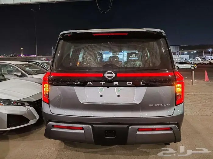 نيسان باترول 2025 بلاتينيوم 15