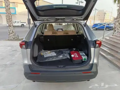 تويوتا راف فور LE بنزين دفع رباعي 2025 8