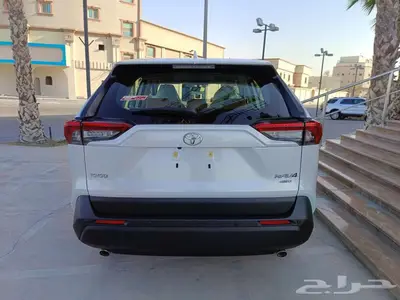 تويوتا راف فور LE بنزين دفع رباعي 2025 8