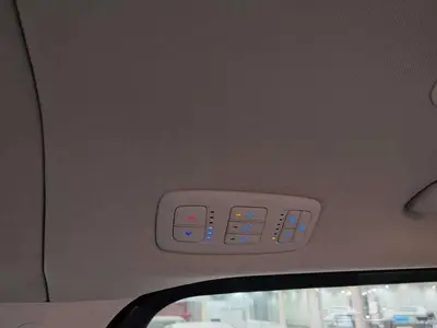هيونداي ستاريا 2025 21