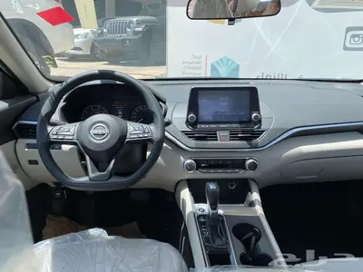 نيسان التيما ستاندر موديل 2025 17