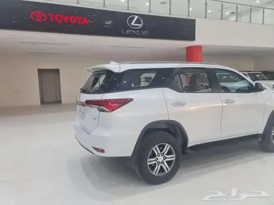 فورشنر 6 سلندر VX1 بتزين موديل 2025 4
