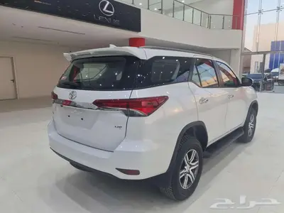 فورشنر 6 سلندر VX1 بتزين موديل 2025 7