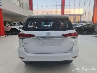 فورشنر 6 سلندر VX1 بتزين موديل 2025 11