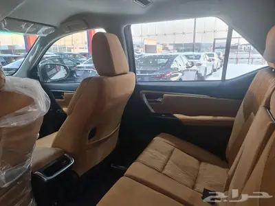 فورشنر 6 سلندر VX1 بتزين موديل 2025 17
