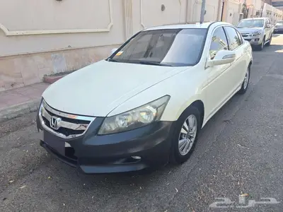 للبيع هوندا اكورد 23