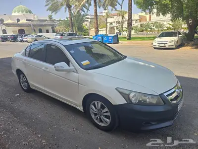 للبيع هوندا اكورد 18