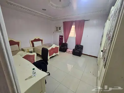 غرفه نوم اطفال ودولاب من ايكيا وكرسين حمام 3