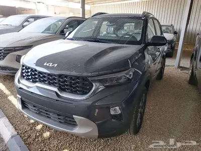 كيا سونيت 2024 استاندر مطور لو فضي وابيض كاش وتقسيط اقل سعر 3