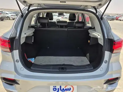 ام جي ZS LUX 2022 8