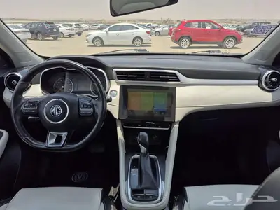 ام جي ZS LUX 2022 4