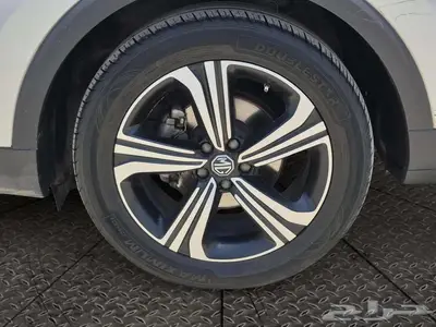ام جي ZS LUX 2022 3