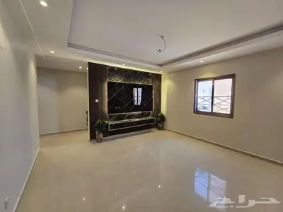 شقق للبيع بحي هجر 5 غرف 2