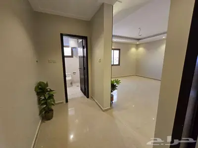 شقق للبيع بحي هجر 5 غرف 23