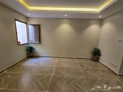 شقق للبيع بحي هجر 5 غرف 8