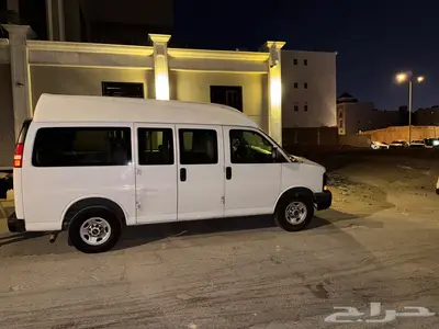 Gmc savana جي ام سي سافانا 2012 مع رافعة 1