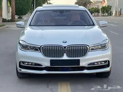 بي إم دبليو 750LI أبيض 2016 فل ماشي 25 ألف بحالة ممتازة جدا 41