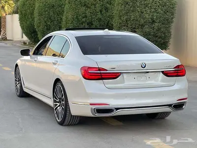 بي إم دبليو 750LI أبيض 2016 فل ماشي 25 ألف بحالة ممتازة جدا 40