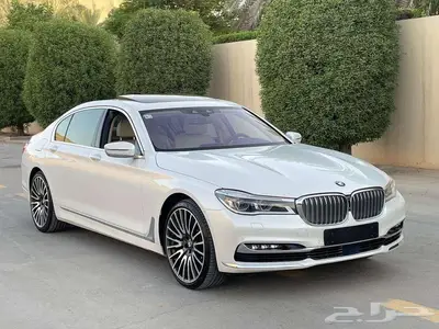 بي إم دبليو 750LI أبيض 2016 فل ماشي 25 ألف بحالة ممتازة جدا 32