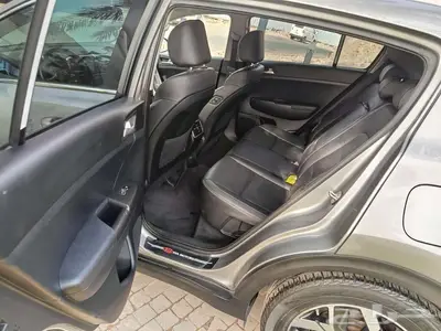 سبورتاج عائلية 1600 وكالة بالكامل 10