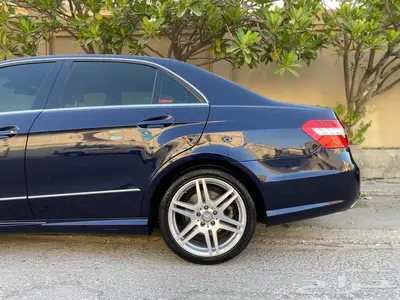 مرسيدس E300 2013 قمة في النظافة 6