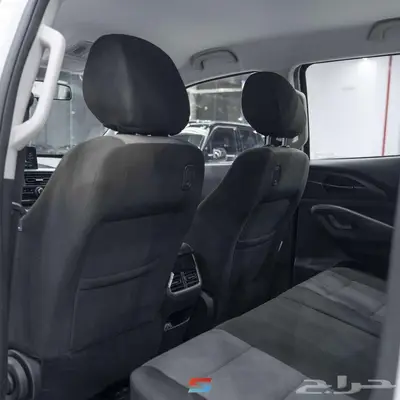 بيجو لاندتريك 2023 ديزل دبل وبدون دبل 5
