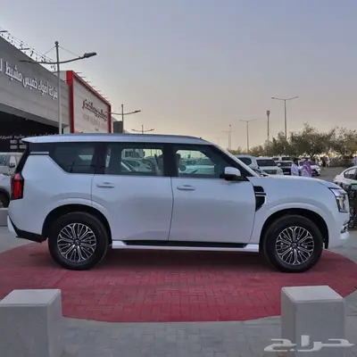 نيسان باترول بلاتنيوم تنفس طبيعى 2025 7