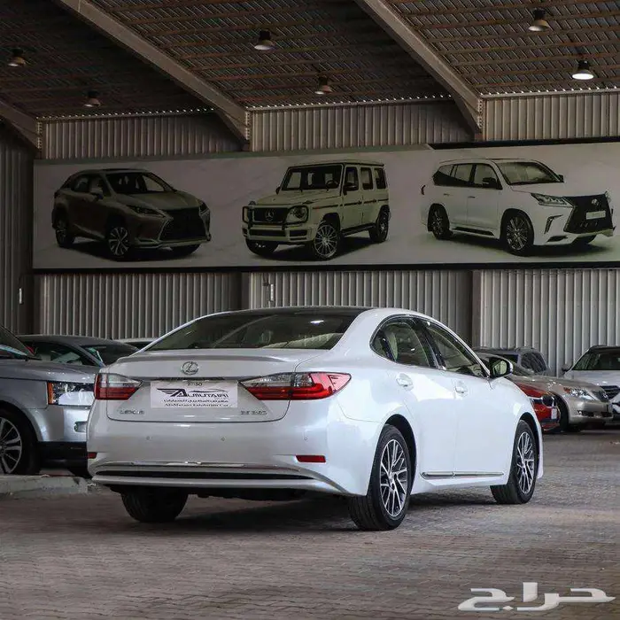 لكزس ES350 فل كامل DD موديل 2016 13