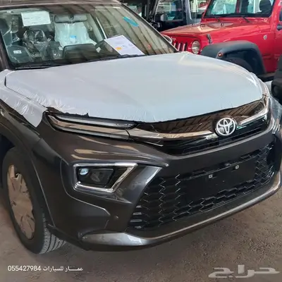 تويوتا اوربان كروز GLX لوحات 2025 3