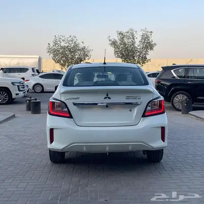 ميتسوبيشي اتراج GLX مكينه 1.2 فل كامل 2023 2