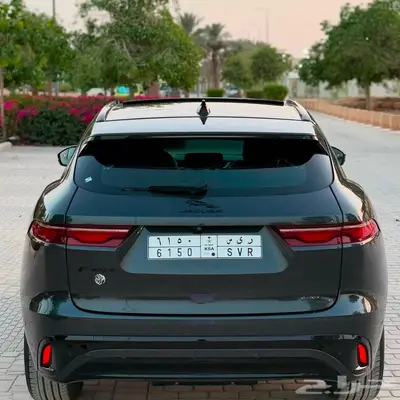 F-pace ( بلاك أديشن ) بحالة الوكالة 18