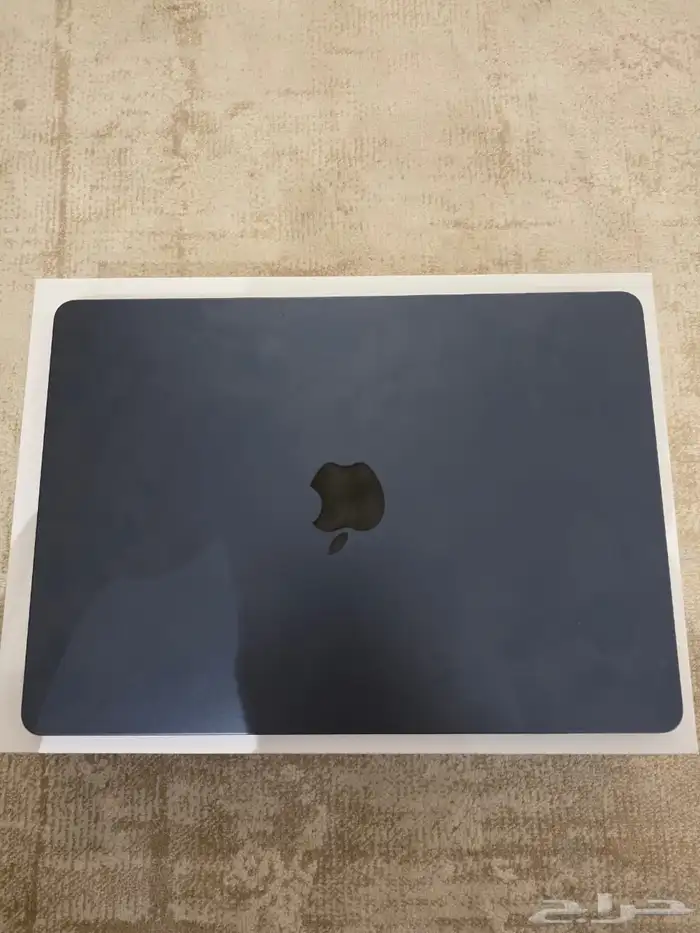 ماك بوك اير m3 1