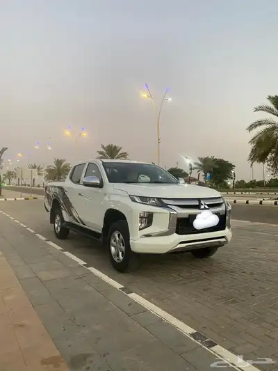 ميتسوبيشي L200 2023 1