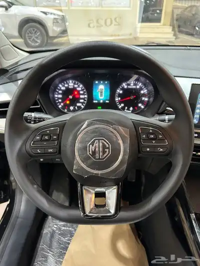 عرض خاص MG5 استاندر موديل 2025 صادر لوحات السعر 46000 10