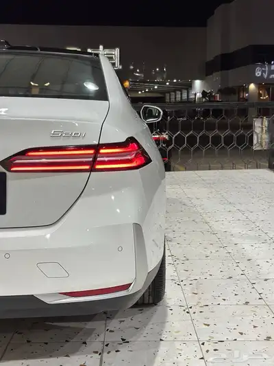 بي ام دبليو 520i 2024 . رصد الفخامة 11