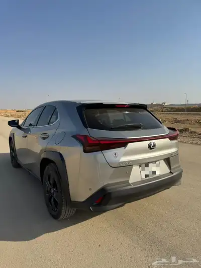 لكزس 2022 3