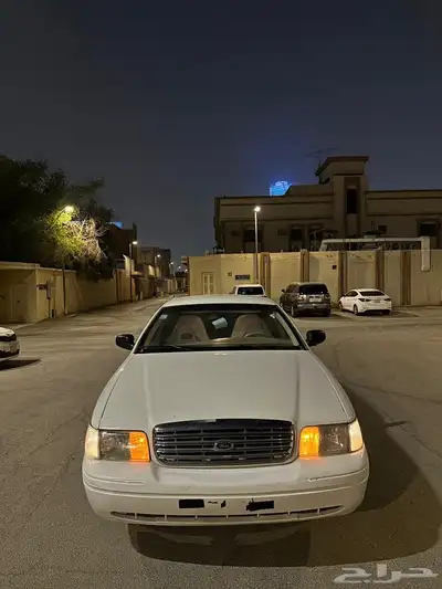 فورد فيكتوريا 4