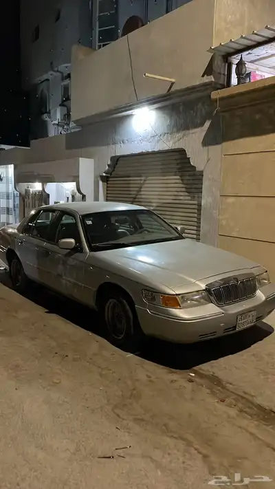 فورد ماركيز 2002 للبيع 2