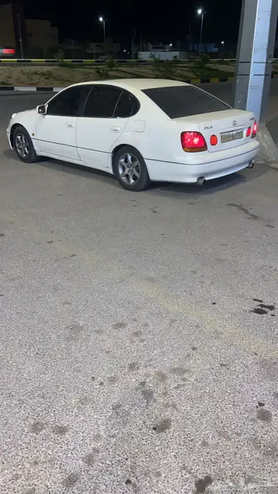 لكزس gs300 موديل 1999 تشليح 4
