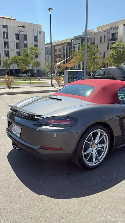 Porsche BOXSTER 718 2024 7