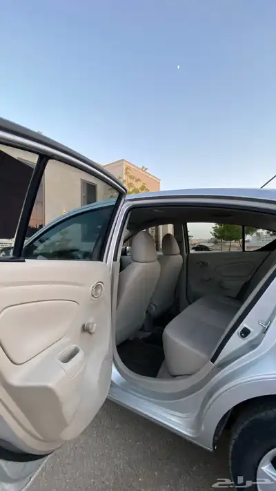 للبيع نيسان صني موديل 2020 18