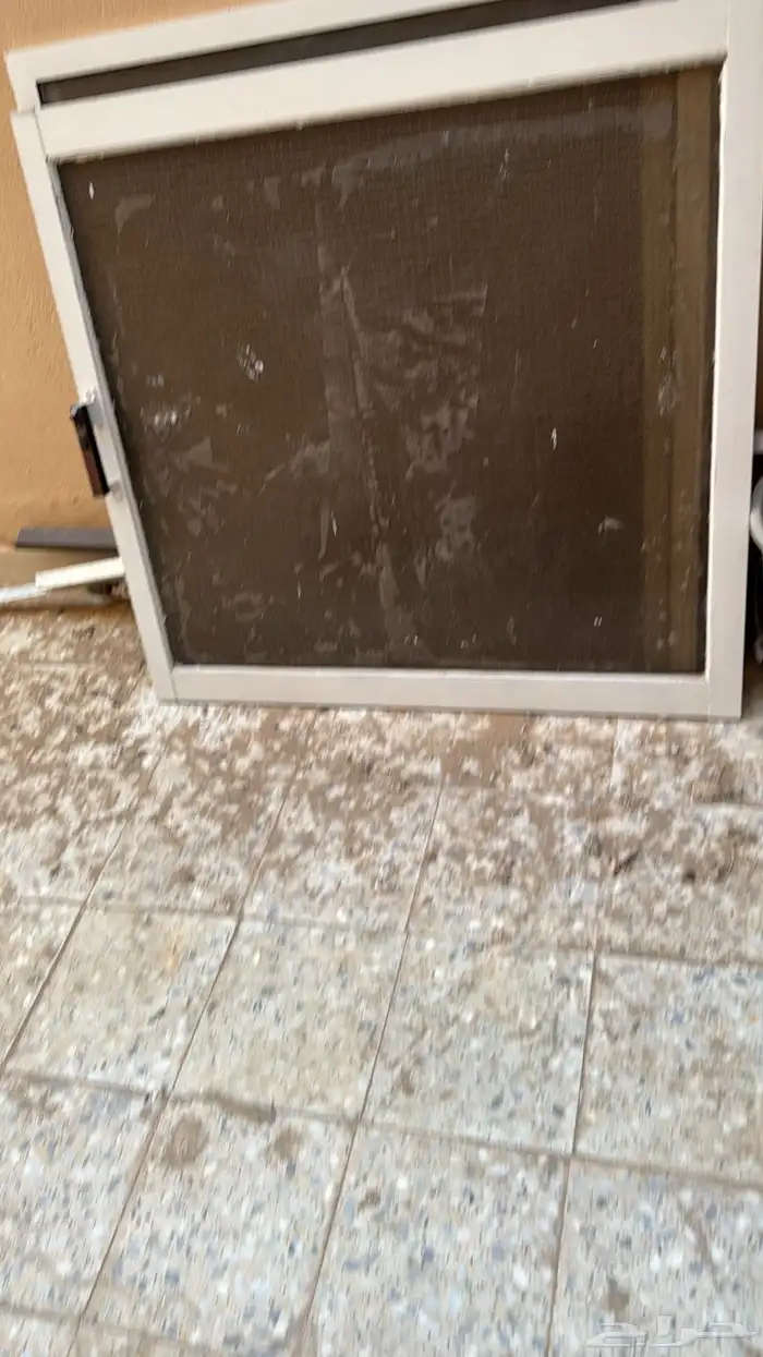 للبيع. شابك بحاله جيده 1