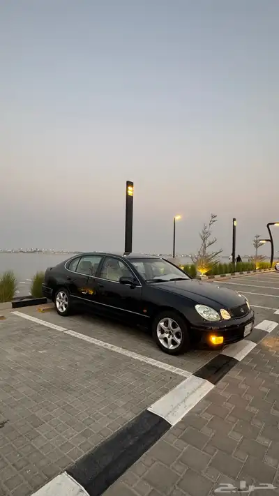للبيع لكزز جي اس 300 موديل 2001 4