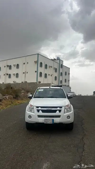 ايسوزو ديماكس 2011 فل كامل وكالة 5