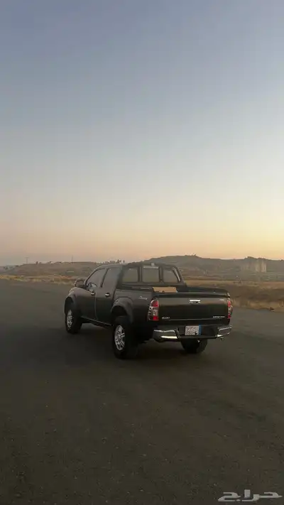 ايسوزو ديماكس 2011 نظيفه 1