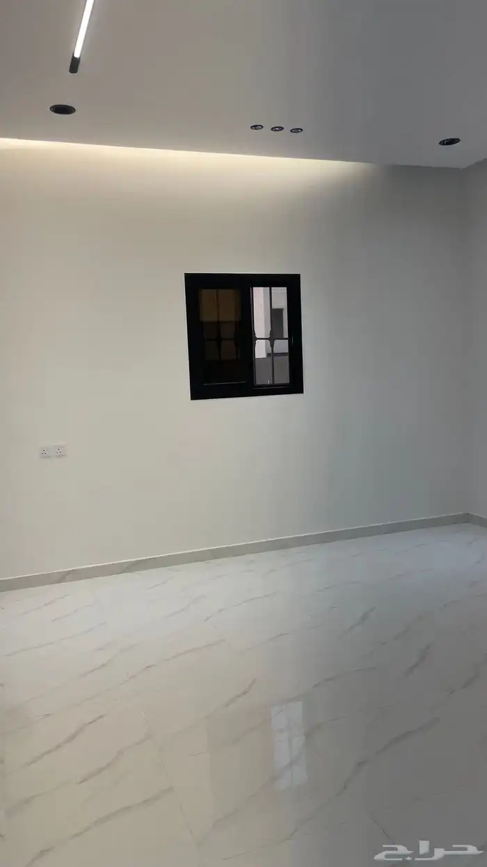 شقه اربع غرف وصاله للايجار ب حي البيان 2