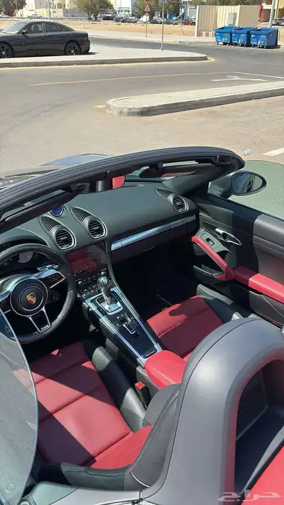 Porsche BOXSTER 718 2024 24